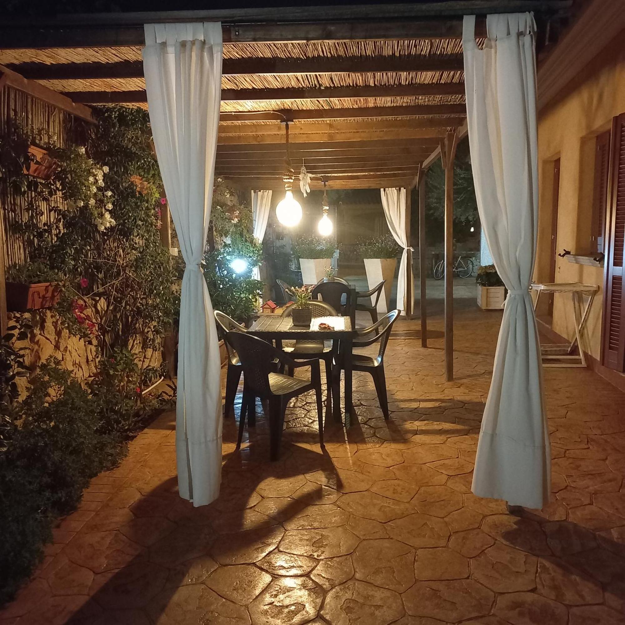 Affittacamere B&B Il Fiore Позада Екстер'єр фото