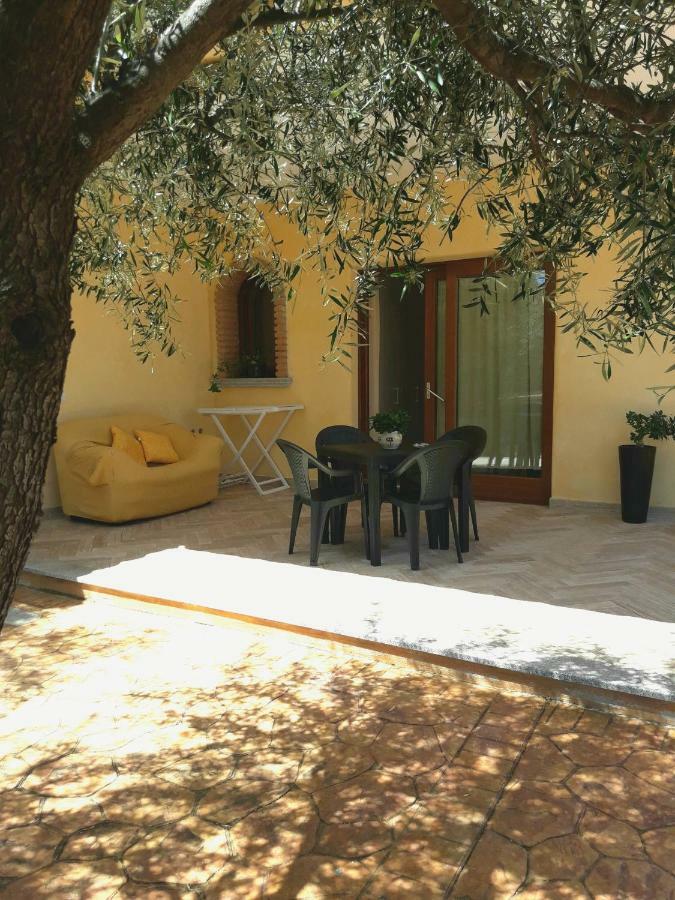 Affittacamere B&B Il Fiore Позада Екстер'єр фото